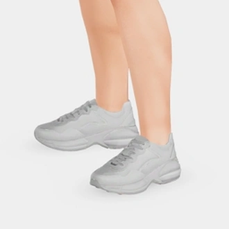 hoodoowoman_4to3_JiusWhiteLeatherSneakers_PCTAEU.zip